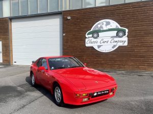 Porsche 944 S