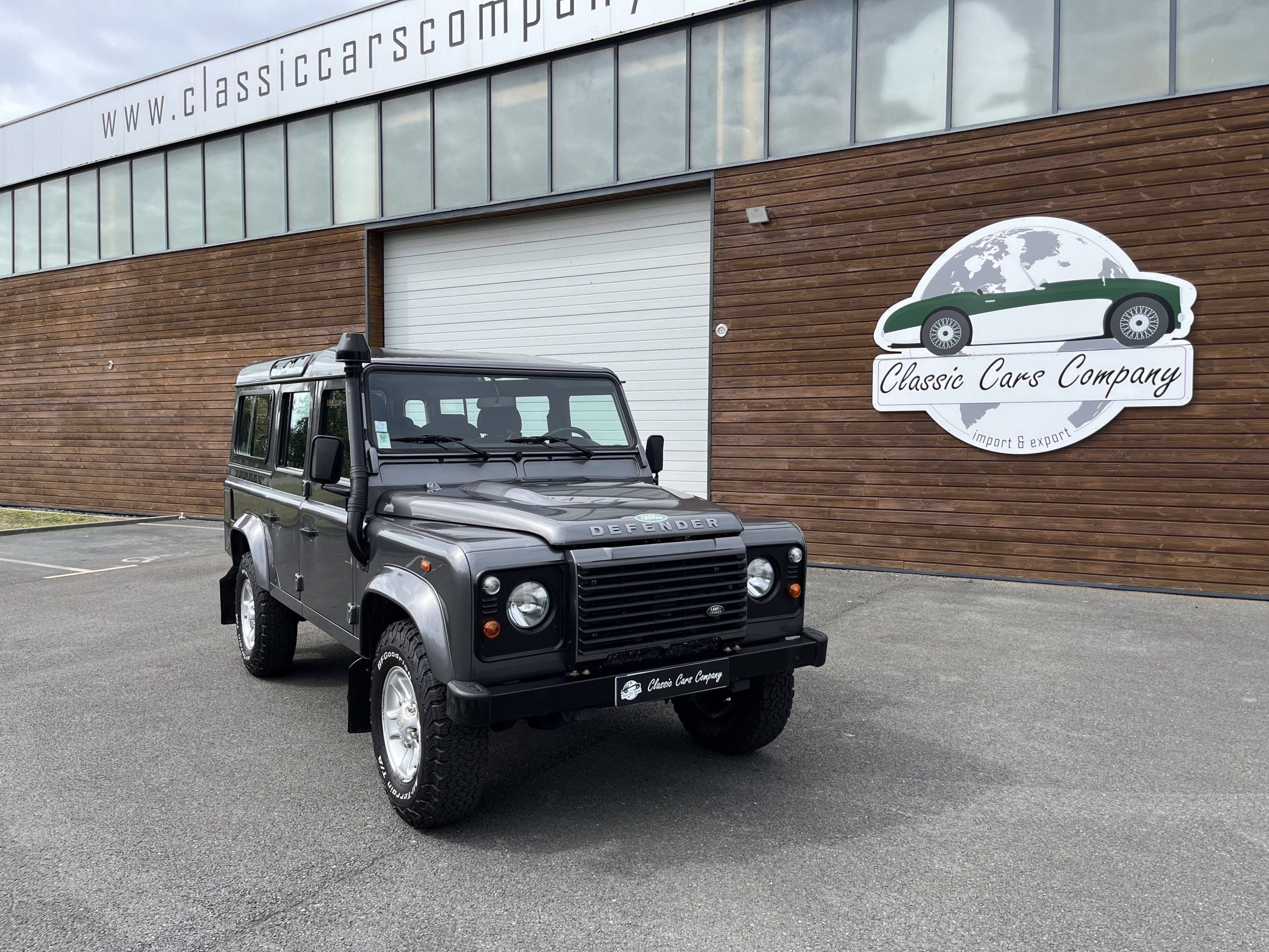 Land Rover Defender 110 TD4 – Classic Cars Company