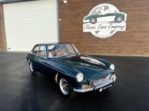 MG B GT